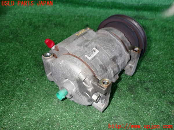 2UPJ-30296025]PTクルーザー(PT2K20)エアコンコンプレッサー 中古_m0002.jpg