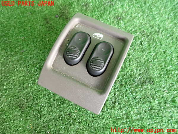 2UPJ-30296308]PTクルーザー(PT2K20)スイッチ3 (パワーウィンドウ) 中古_m0001.jpg