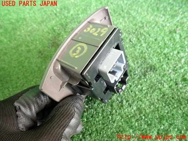 2UPJ-30296308]PTクルーザー(PT2K20)スイッチ3 (パワーウィンドウ) 中古_m0002.jpg