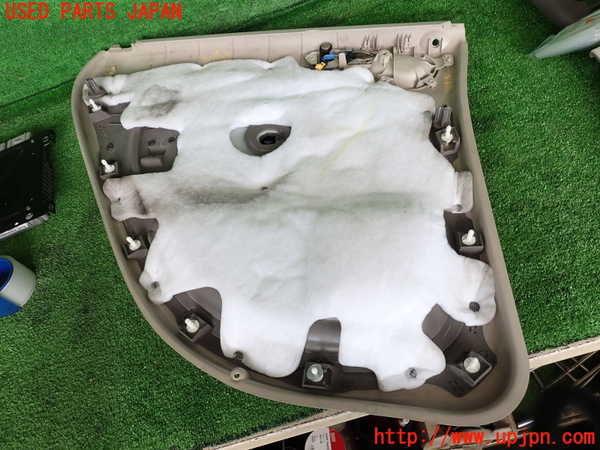 2UPJ-30291294]PTクルーザー(PT2K20)右後ドア内張り 中古_m0002.jpg