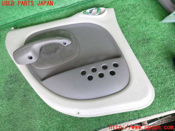2UPJ-30291324]PTクルーザー(PT2K20)左後ドア内張り 中古_m0001.jpg