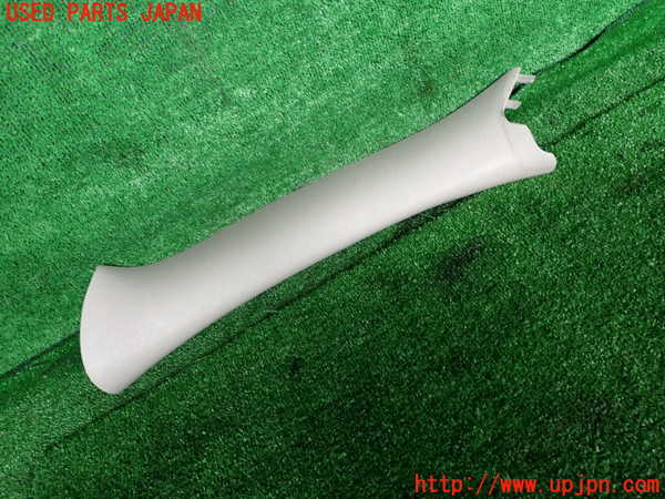 2UPJ-30297660]PTクルーザー(PT2K20)左フロントピラートリム 中古_m0001.jpg