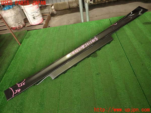 2UPJ-30301390]BMW M4 クーペ(3C30)(F82)右サイドステップ 中古_m0004.jpg