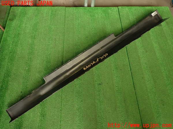 2UPJ-30301390]BMW M4 クーペ(3C30)(F82)右サイドステップ 中古_m0005.jpg