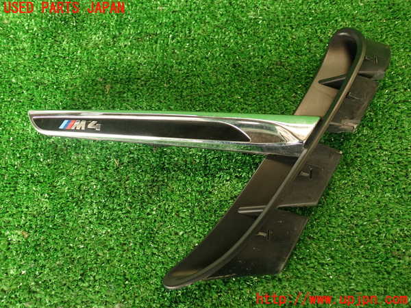 2UPJ-30301631]BMW M4 クーペ(3C30)(F82)エンブレム1 中古_m0001.jpg