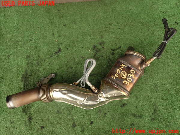 2UPJ-30302661]BMW M4 クーペ(3C30)(F82)触媒1 中古_m0001.jpg