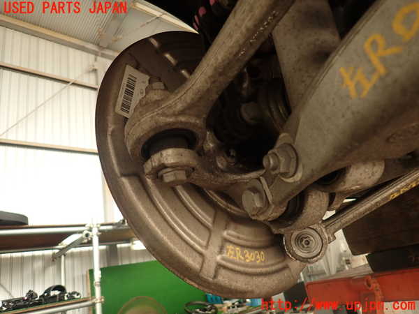 2UPJ-30304305]BMW M4 クーペ(3C30)(F82)左リアナックルハブ 中古_m0002.jpg