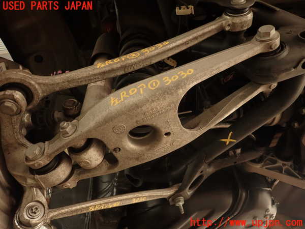 2UPJ-30305226]BMW M4 クーペ(3C30)(F82)左リアロアアーム1 中古_m0001.jpg
