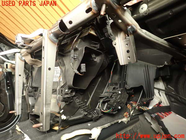2UPJ-30306081]BMW M4 クーペ(3C30)(F82)エバポレーター1 中古_m0003.jpg