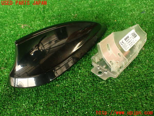 2UPJ-30306550]BMW M4 クーペ(3C30)(F82)アンテナ 中古_m0002.jpg