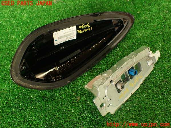 2UPJ-30306550]BMW M4 クーペ(3C30)(F82)アンテナ 中古_m0003.jpg