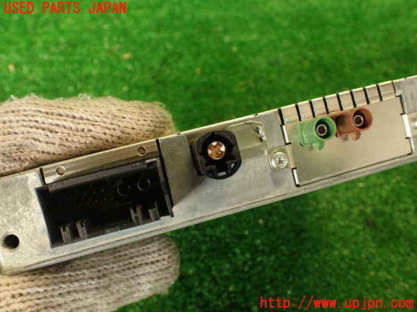 2UPJ-30306660]BMW M4 クーペ(3C30)(F82)TVチューナー 中古_m0003.jpg