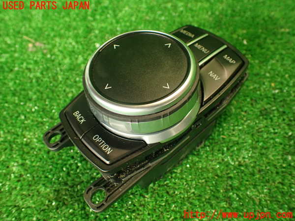 2UPJ-30306306]BMW M4 クーペ(3C30)(F82)スイッチ1 (ナビ操作) 中古_m0001.jpg
