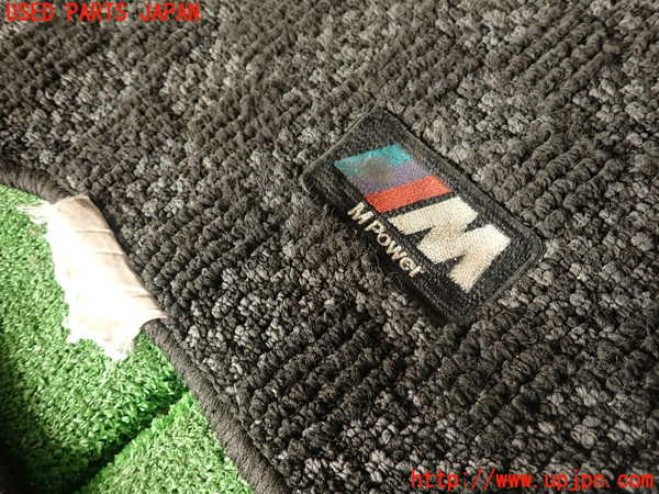 2UPJ-30307800]BMW M4 クーペ(3C30)(F82)フロアマット 中古_m0002.jpg