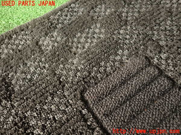 2UPJ-30307800]BMW M4 クーペ(3C30)(F82)フロアマット 中古_m0003.jpg