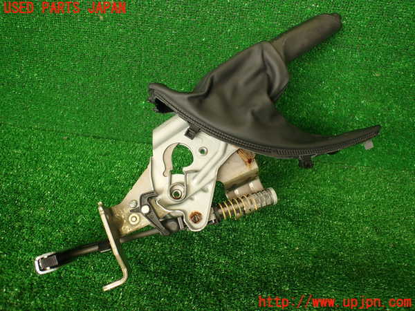 2UPJ-30307550]BMW M4 クーペ(3C30)(F82)サイドブレーキレバー 中古_m0001.jpg