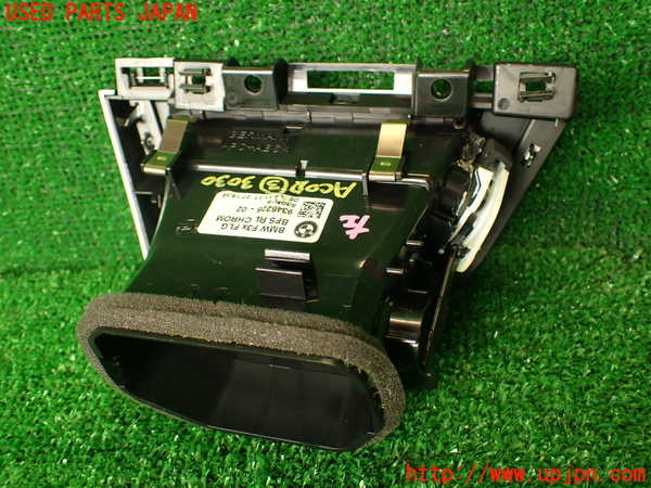 2UPJ-30307528]BMW M4 クーペ(3C30)(F82)エアコン吹き出し口3 (左) 中古_m0002.jpg