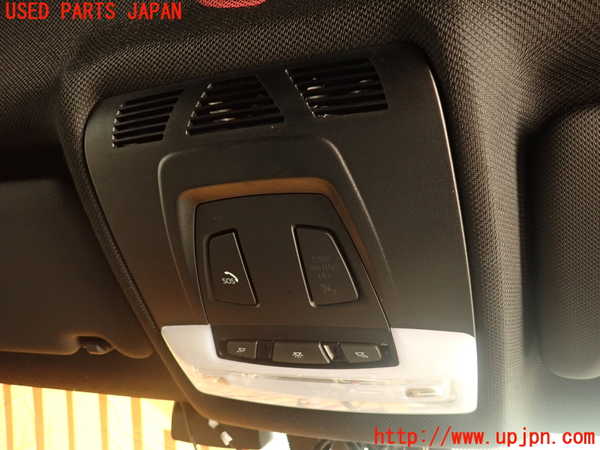 2UPJ-30306411]BMW M4 クーペ(3C30)(F82)ルームランプ1 (1列目真中) 中古_m0001.jpg