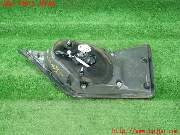5UPJ-30311552]レクサス・GS300h(AWL10)左リアフィニッシャー 中古_m0002.jpg