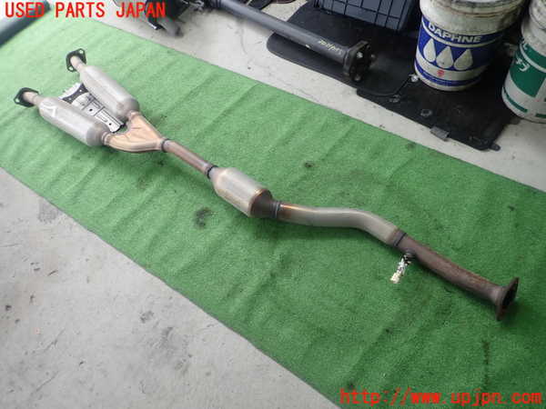 1UPJ-30312651]レクサス・GS300h(AWL10)センターパイプ1 中古_m0001.jpg