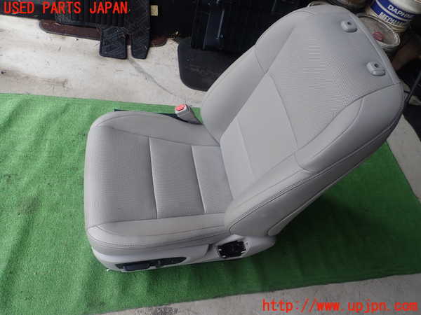 5UPJ-30317065]レクサス・GS300h(AWL10)助手席シート 中古_m0001.jpg