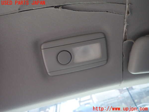 1UPJ-30316412]レクサス・GS300h(AWL10)ルームランプ2 (２列目右) 中古_m0001.jpg