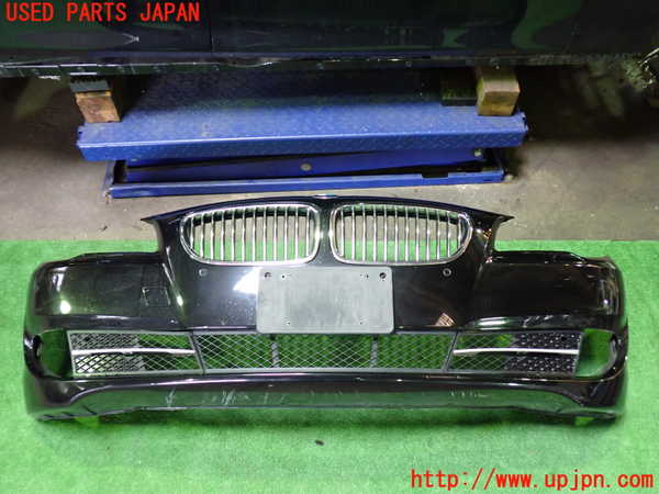 1UPJ-30321010]BMW 528i(FR30 F10)フロントバンパー 中古_m0001.jpg