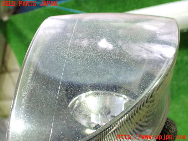 1UPJ-30321180]BMW 528i(FR30 F10)右フォグ 中古_m0002.jpg