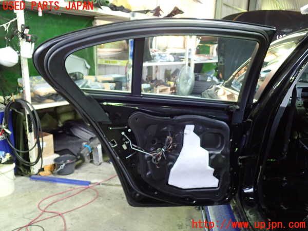 1UPJ-30321320]BMW 528i(FR30 F10)左後ドア M25 中古_m0005.jpg