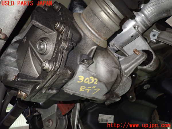 1UPJ-30324355]BMW 528i(FR30 F10)リアデフ 中古_m0002.jpg