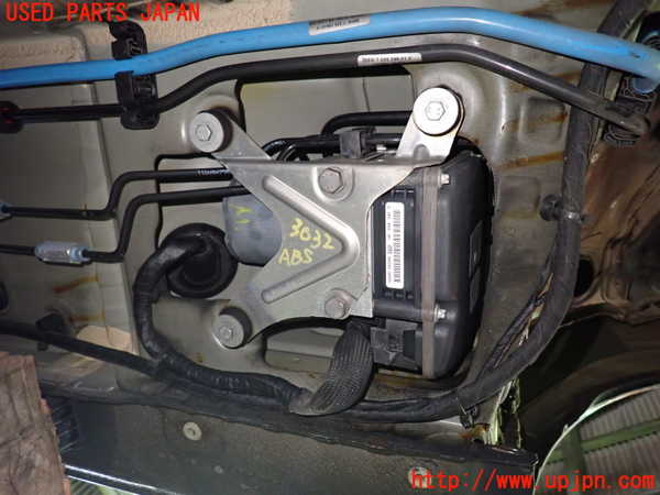 1UPJ-30324040]BMW 528i(FR30 F10)ABSアクチュエーター 中古_m0001.jpg