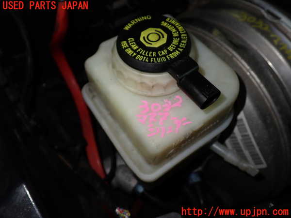 1UPJ-30324050]BMW 528i(FR30 F10)ブレーキマスターシリンダー 中古_m0001.jpg