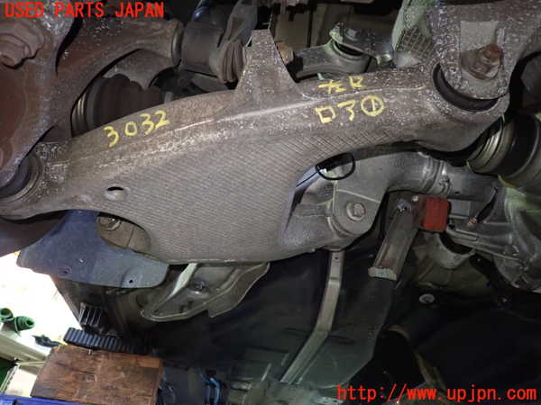 1UPJ-30325226]BMW 528i(FR30 F10)左リアロアアーム1 中古_m0001.jpg