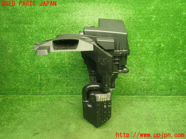 5UPJ-30332560]MAZDA2(デミオ)(DJLFS)エアクリーナーボックス ジャンク部品取り_m0001.jpg