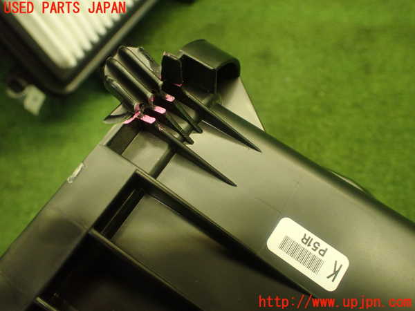 5UPJ-30332560]MAZDA2(デミオ)(DJLFS)エアクリーナーボックス ジャンク部品取り_m0005.jpg
