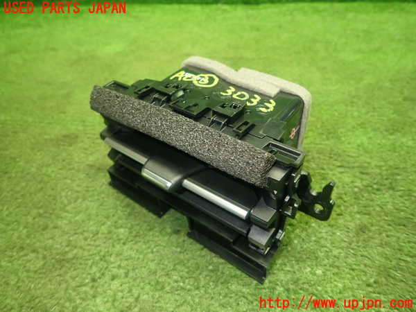 5UPJ-30337528]MAZDA2(デミオ)(DJLFS)エアコン吹き出し口3 (真中) 中古_m0003.jpg