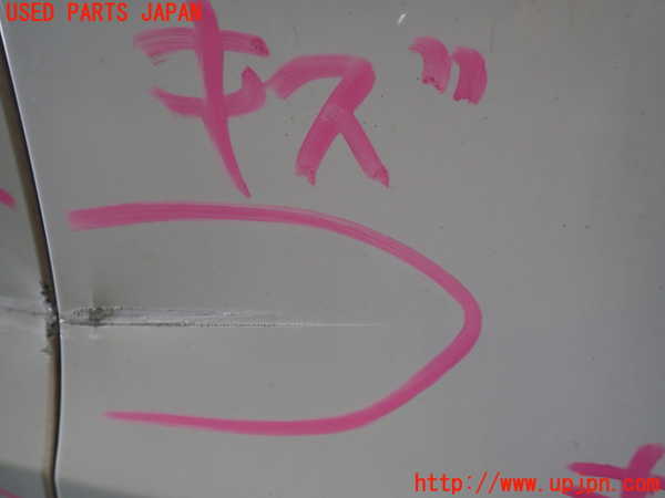 5UPJ-30341080]ベンツ C200 W205(205042C)右前フェンダー 中古_m0004.jpg