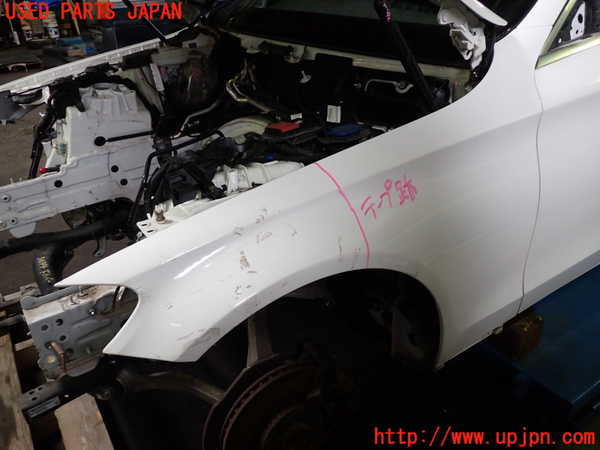 1UPJ-30341082]ベンツ C200 W205(205042C)左前フェンダー 中古_m0001.jpg