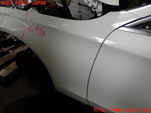 1UPJ-30341082]ベンツ C200 W205(205042C)左前フェンダー 中古_m0003.jpg