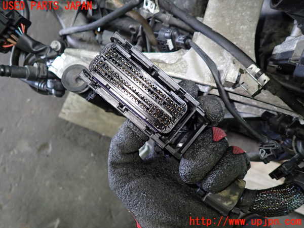 1UPJ-30342010]ベンツ C200 W205(205042C)エンジン 274 中古_m0003.jpg