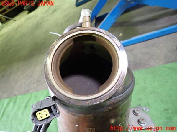 1UPJ-30342661]ベンツ C200 W205(205042C)触媒1 中古_m0003.jpg