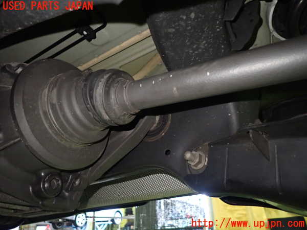 5UPJ-30344025]ベンツ C200 W205(205042C)左リアドライブシャフト 中古_m0002.jpg