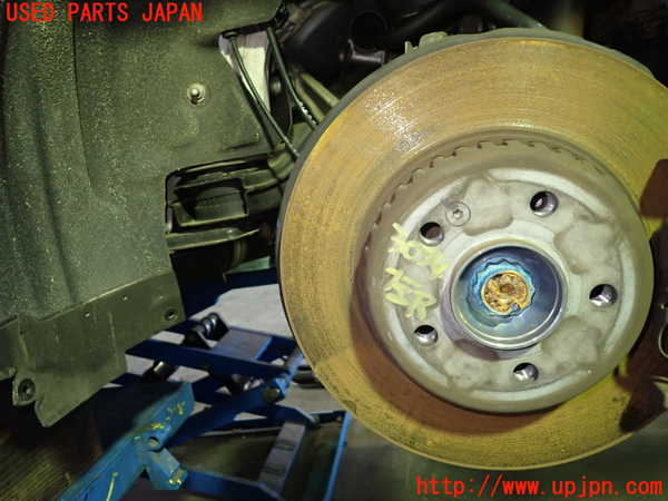 5UPJ-30344305]ベンツ C200 W205(205042C)左リアナックルハブ 中古_m0002.jpg