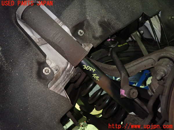 1UPJ-30345070]ベンツ C200 W205(205042C)右リアショックアブソーバー 中古_m0001.jpg