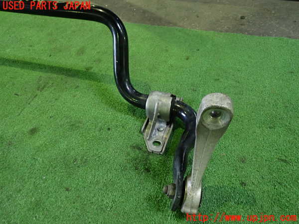 1UPJ-30345440]ベンツ C200 W205(205042C)フロントスタビライザー 中古_m0003.jpg