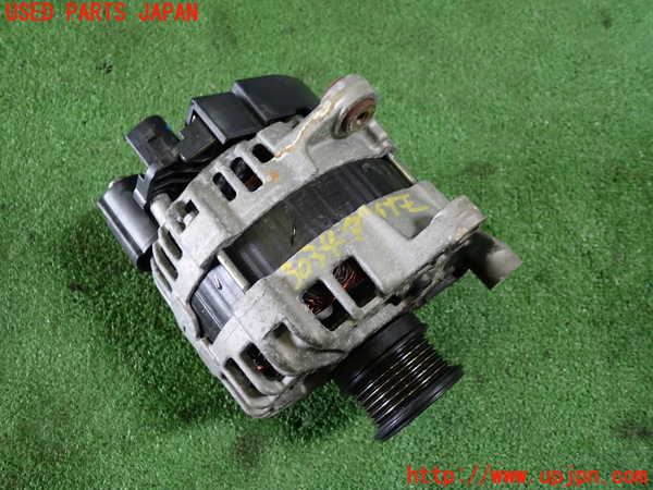 1UPJ-30346015]ベンツ C200 W205(205042C)オルタネーター(ダイナモ) 中古_m0001.jpg
