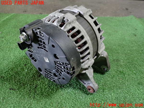 1UPJ-30346015]ベンツ C200 W205(205042C)オルタネーター(ダイナモ) 中古_m0004.jpg