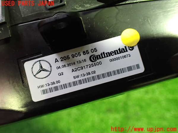 1UPJ-30346066]ベンツ C200 W205(205042C)エアコンスイッチ1 中古_m0002.jpg