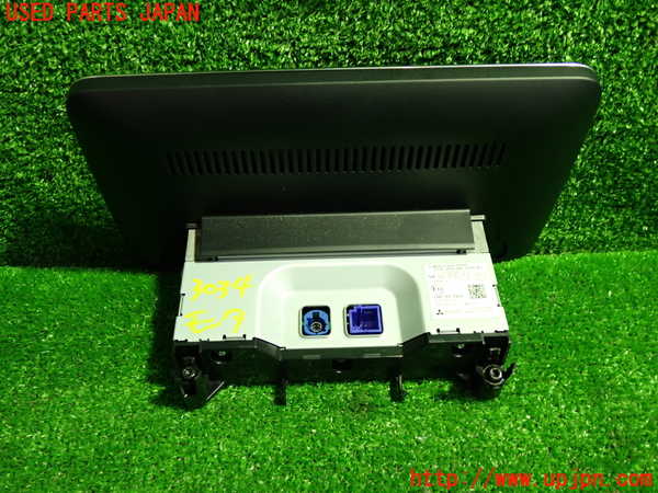 1UPJ-30346629]ベンツ C200 W205(205042C)モニター 中古_m0003.jpg