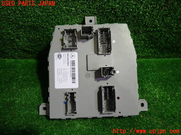 5UPJ-30346146]ベンツ C200 W205(205042C)コンピューター1 (5DK010 772-72) 中古_m0001.jpg